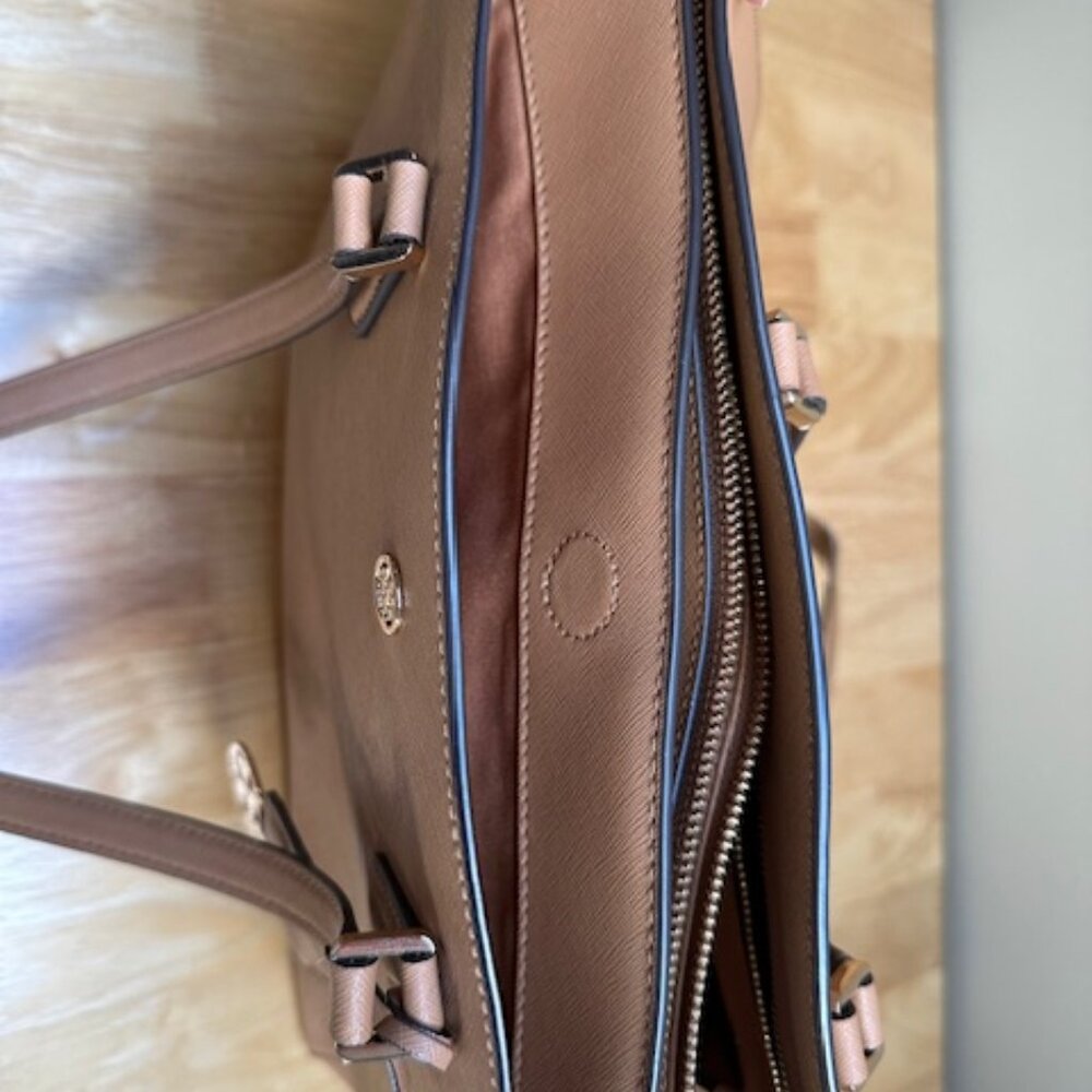 Tory Burch Tan Leather Tote Bag - Picture 9 of 13